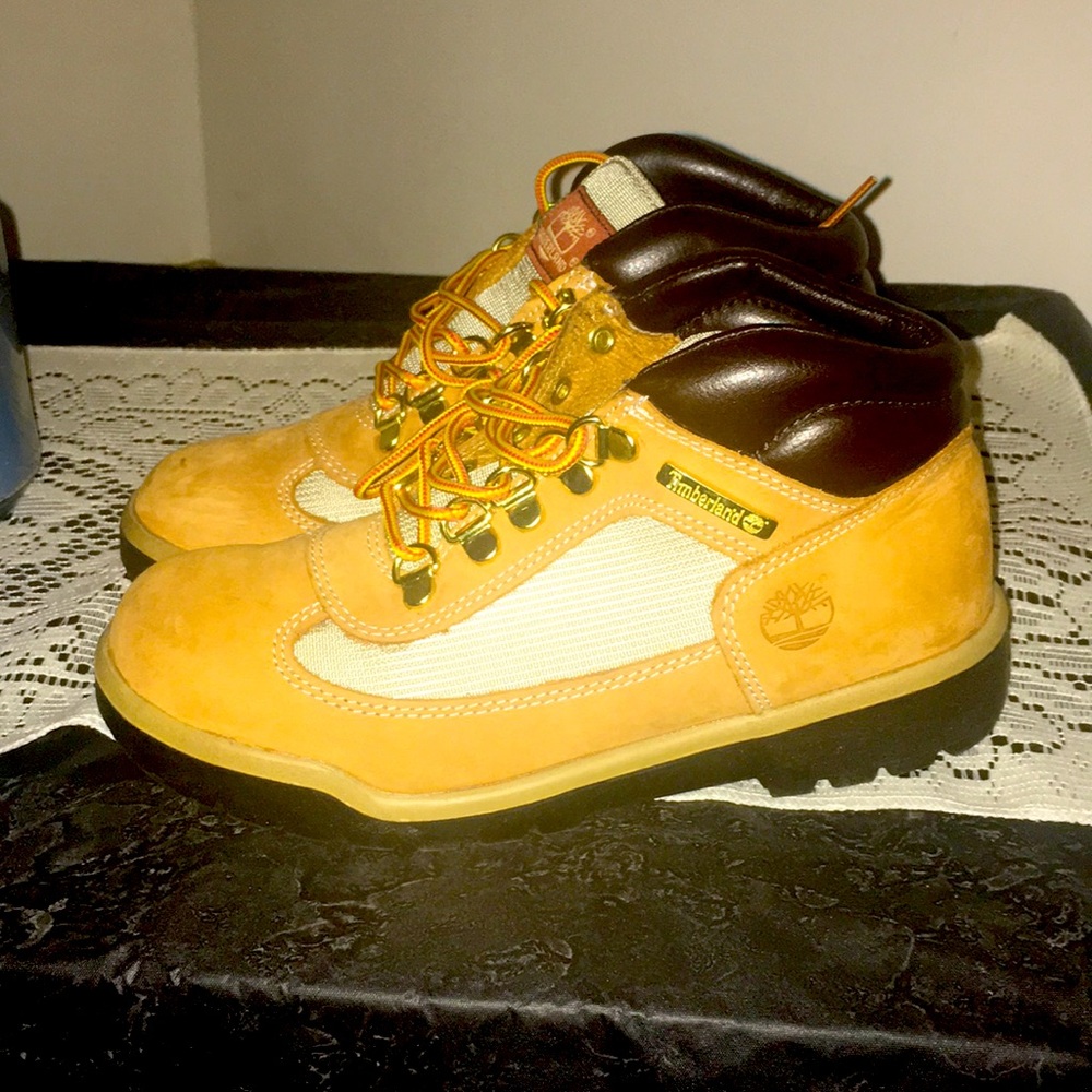 Kids boots
